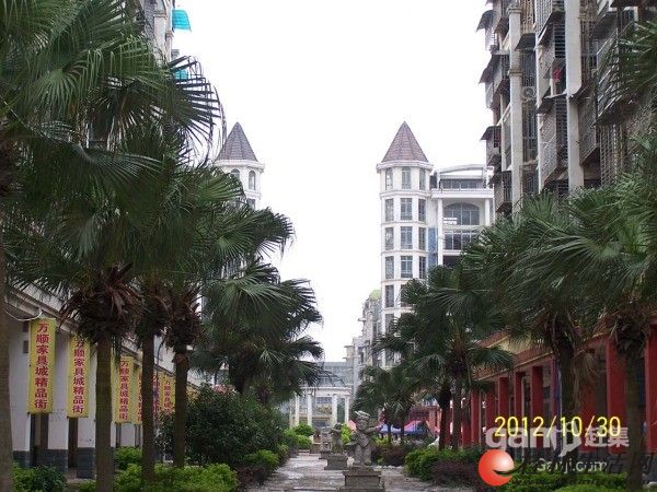 Y����֡�ŷ��С��378�O ���б�������1800/�� ��ס����