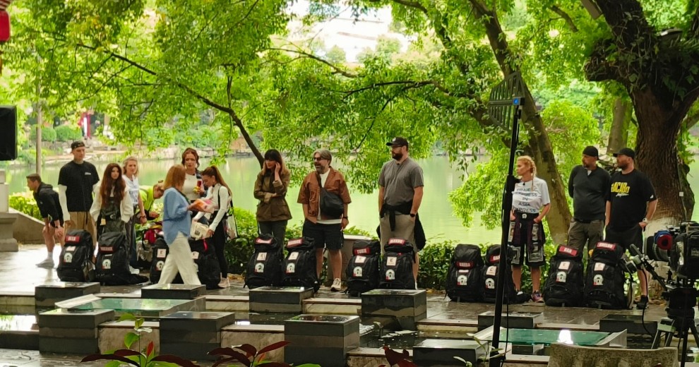 又有综艺来桂林拍摄，这次还是国外的