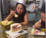真会给情绪价值！你是来搞笑的吗？女子给闺蜜唱&ldquo;抽象&rdquo;生日歌，一开口就让人笑喷！网友：当她闺蜜真的很快乐