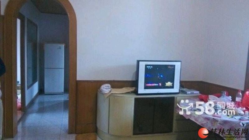 EE ����Ψһ ��ҩ������ 3��2�� 90ƽ�� ��ʵ�ݵ�λ��