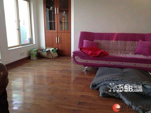 A������·����λ5��2��200ƽ�׾�װ���ҵ�Ҿ���ȫ��