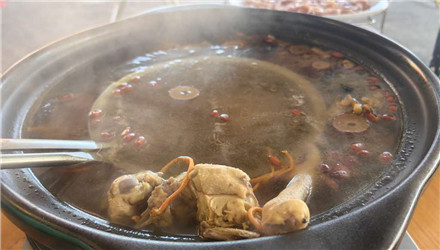 吃货食记～最近流行吃这个鸡汤煲！