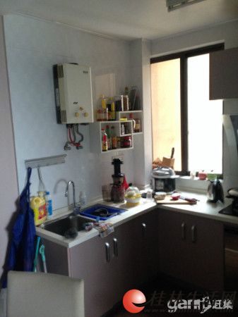 888   ��˰���ۣ�ˮ��۪�� 	322	10F/14F	121�O	��װ	09��	��Ʒ��	91��	 			������