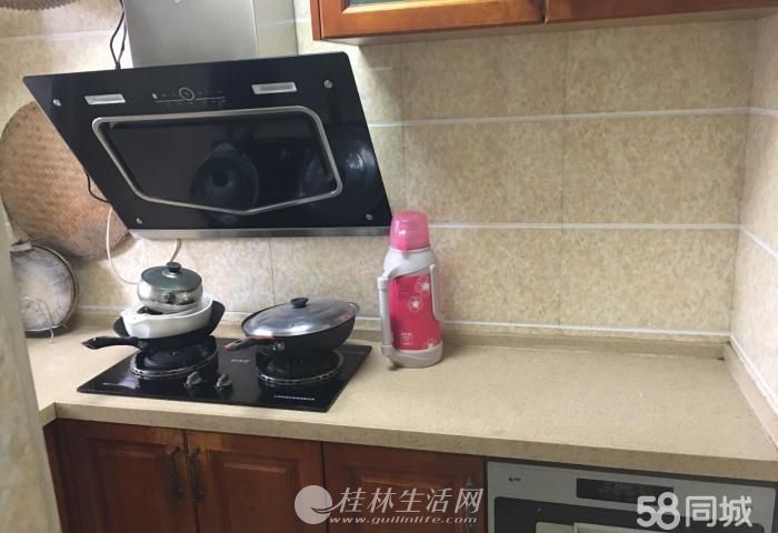 ���� ����һ����ͦ��ס�ģ�Ҳ��ѧ������������ɽСѧ��