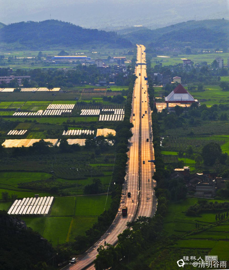桂全公路01.jpg
