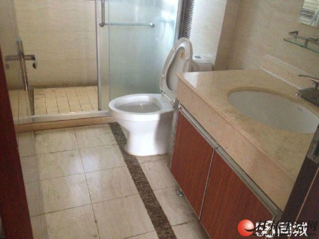 ������108ƽ�׾�װ3������δס���ҵ�ȫ��65��ֵ