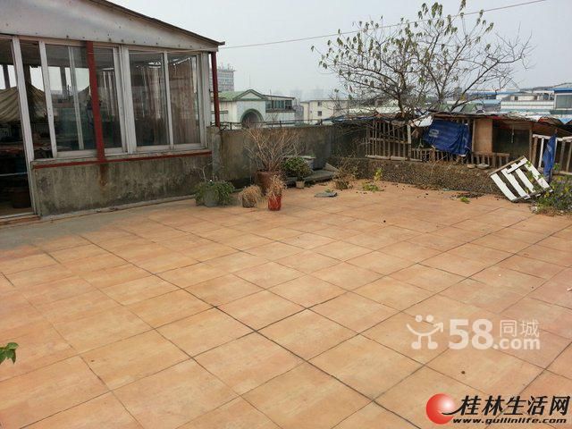 ���ͼ�4000Ԫ/ƽ ��������С��150.8ƽ�� 4��2��2�� ��150ƽ����¶̨