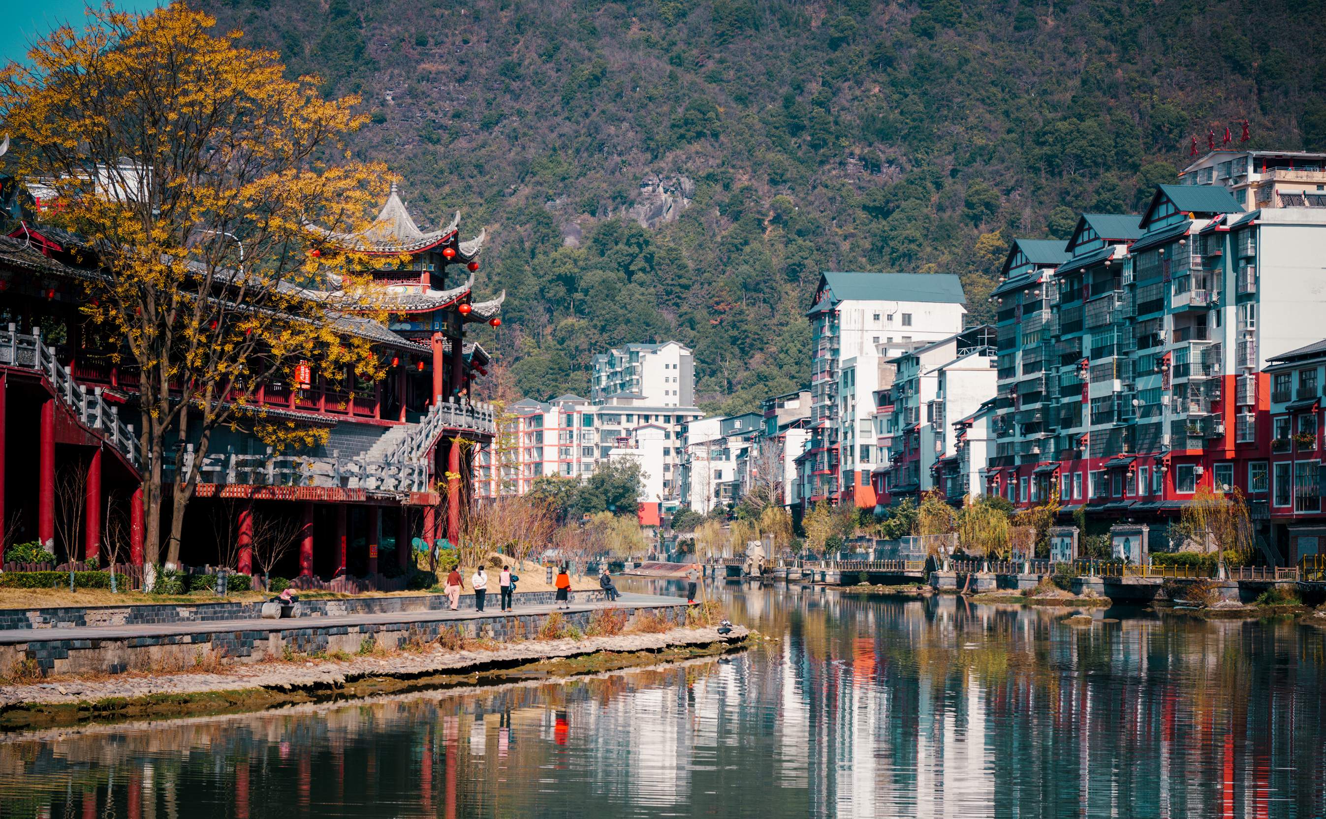 资江边上走一走