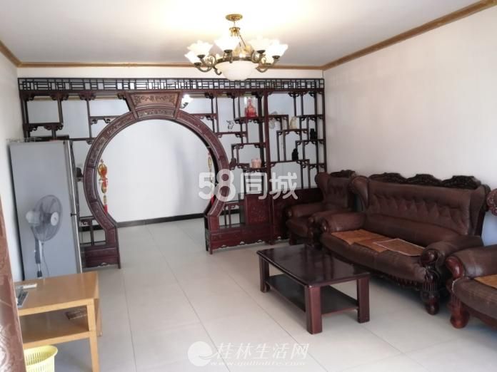 ��̩�����㾰 3��2��2��  139ƽ��  2500Ԫ  С��������