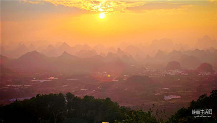 阳朔葡萄杨梅岭千里江山图真美！