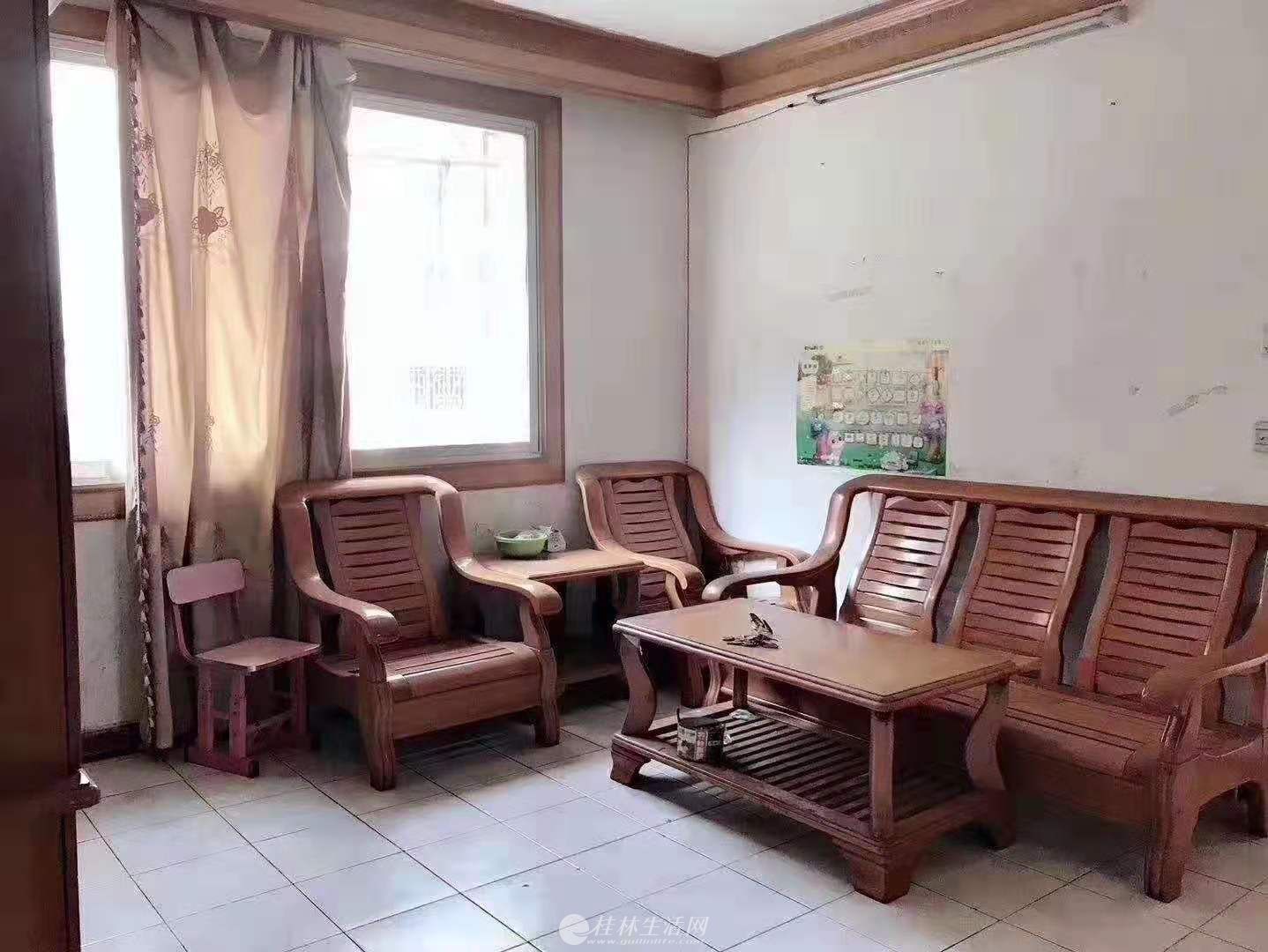 ������  ������ж���  ��԰