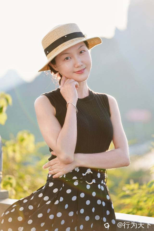 3e92e805-ce49-169a-bb63-b1585ac9d155.jpg