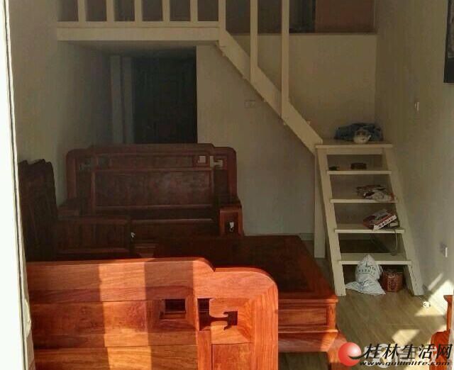 ��ɽ����Ϫ��Ԣ 1��1�� 50ƽ�� ��װ��