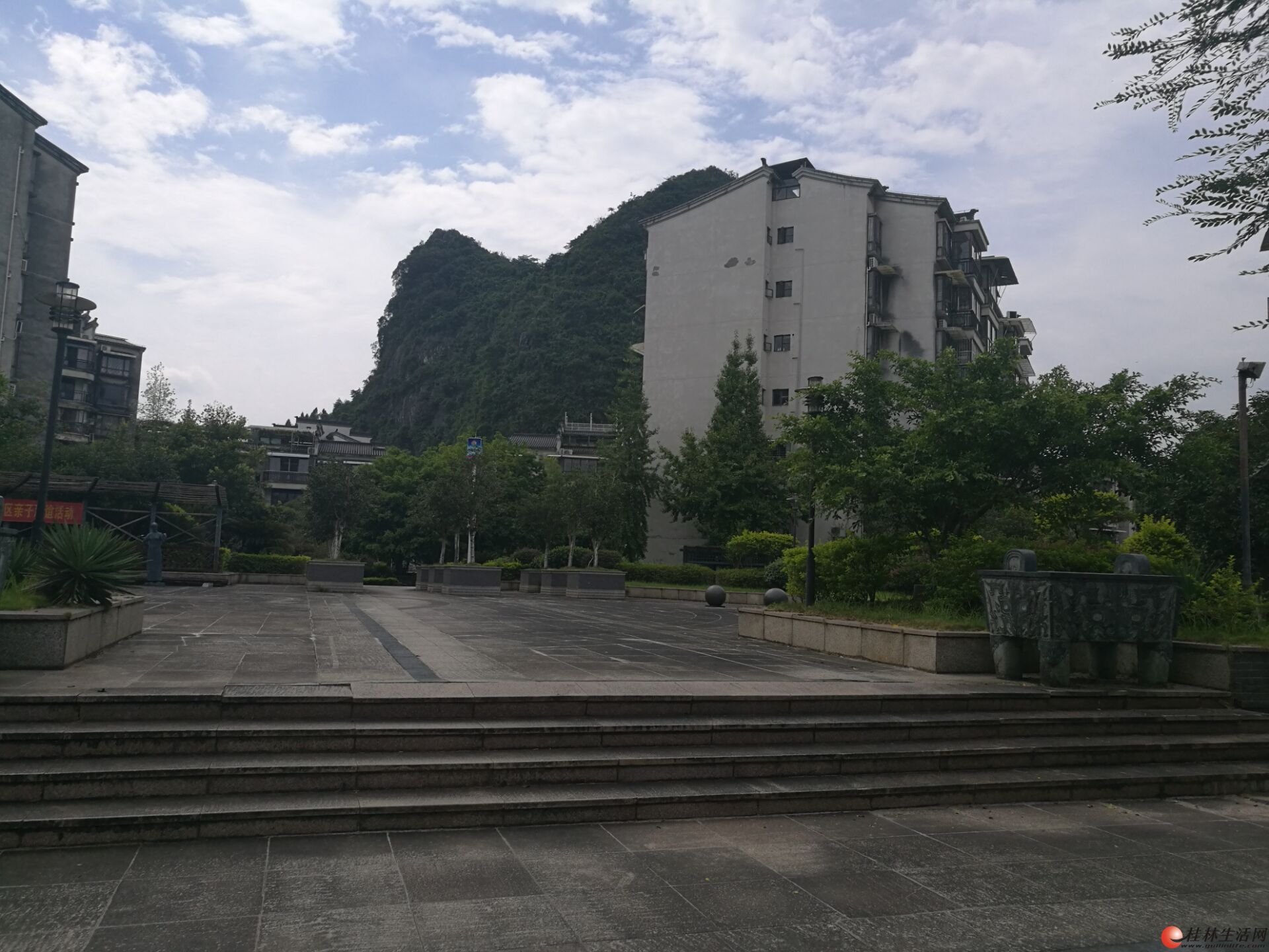 �������� 2¥ ��˫��̨4������
