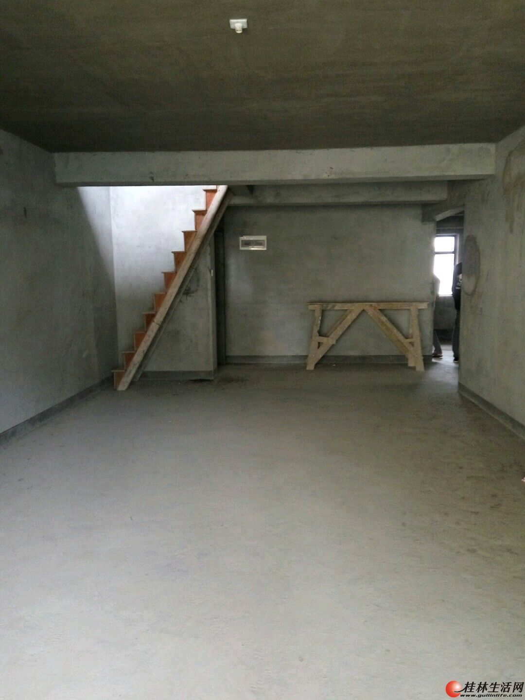 �����ݶ��͹���5��3��3��140�O+��¥+¶̨ʵ��200ƽ