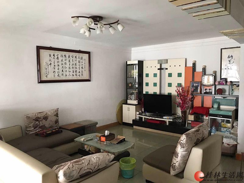 ����꡾���С���� 4��2��2�� 151�O ��װ��70�� �����ס