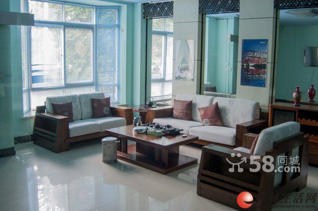 �ٽ�·���콭������6��3�� 330ƽ�� ��װ��