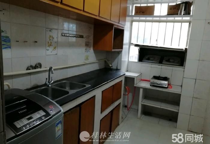 ��������ǰ�ֶ�������92ƽ��װ49��