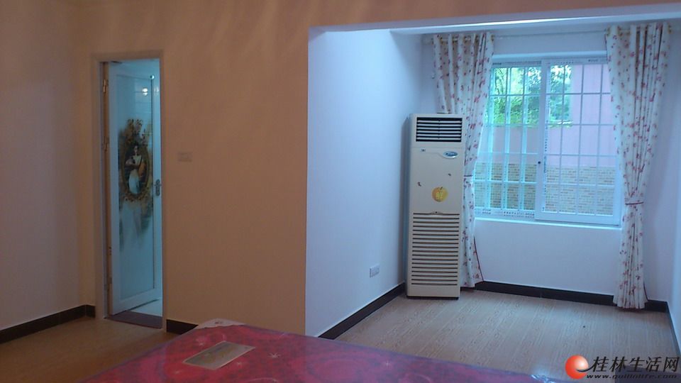 EE �����³� 180ƽ�׳���3������  ��װ�� 180ƽ�� �ֽ�3200/�£�