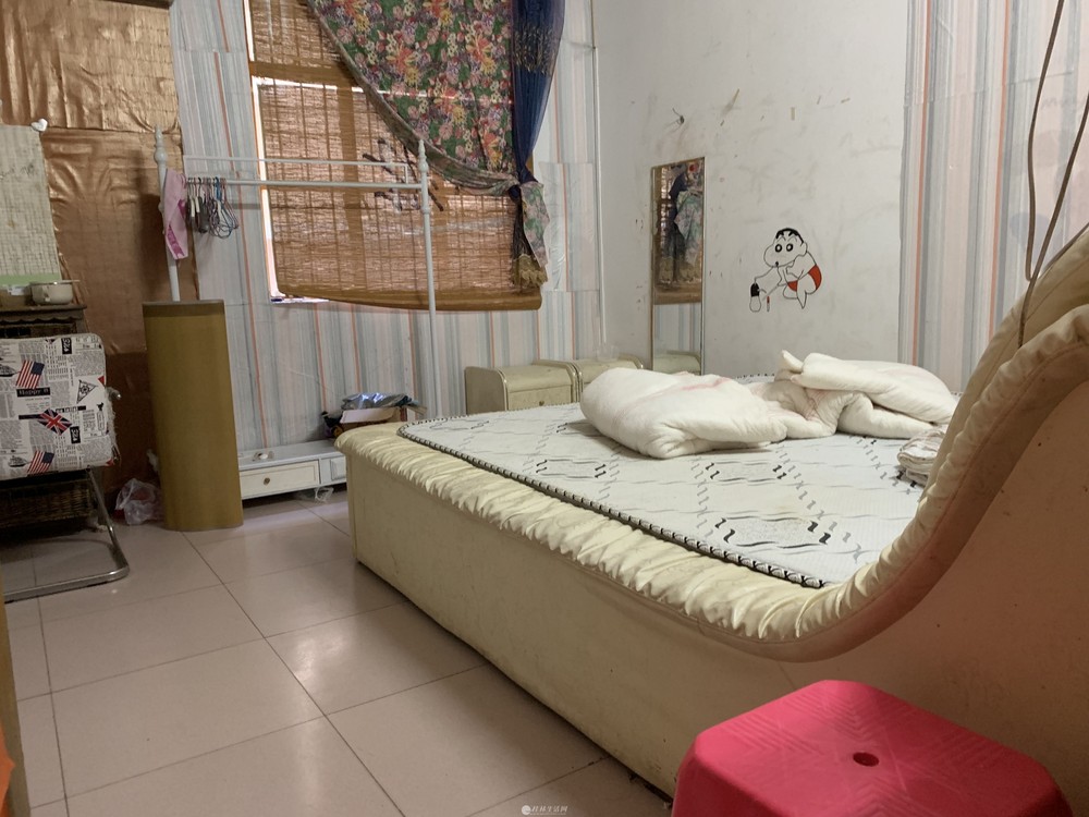 �л�Сѧ������ѧ�������н��繫���¥��2��1��