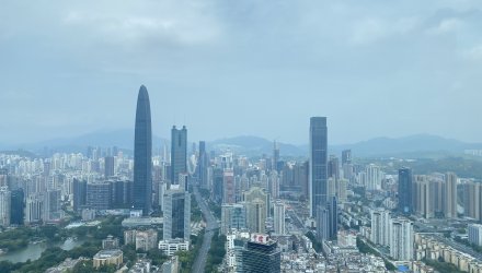 远眺深圳梧桐山