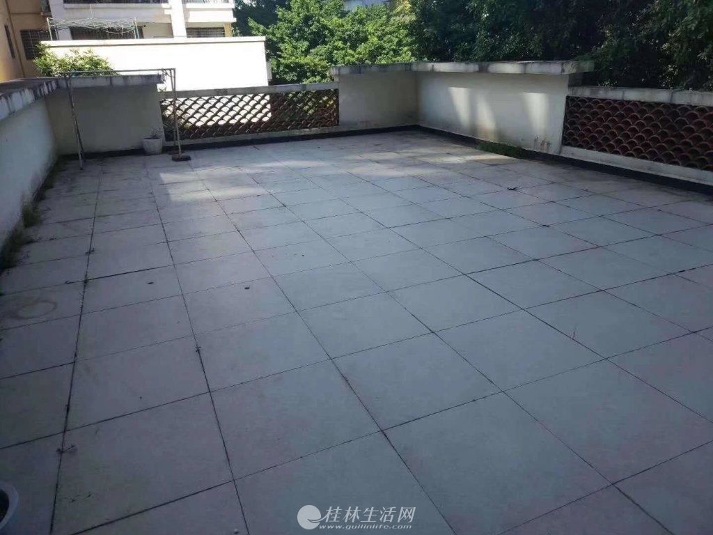 ��70ƽ¶̨���˽�����2��2����װ�ޣ�����2¥����ֵ����