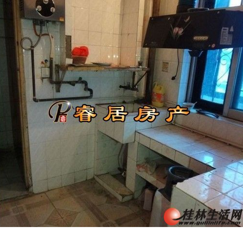 F �����  2��1�� ���ͼ�48�� λ���л�ѧ��
