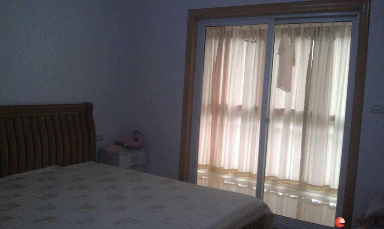 [����] ѧ�����Ҿ�װ����