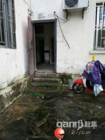 999�������������� 1F ���ǵ�����·����3��100ƽ�ף��ж���ǰԺ��50ƽ��