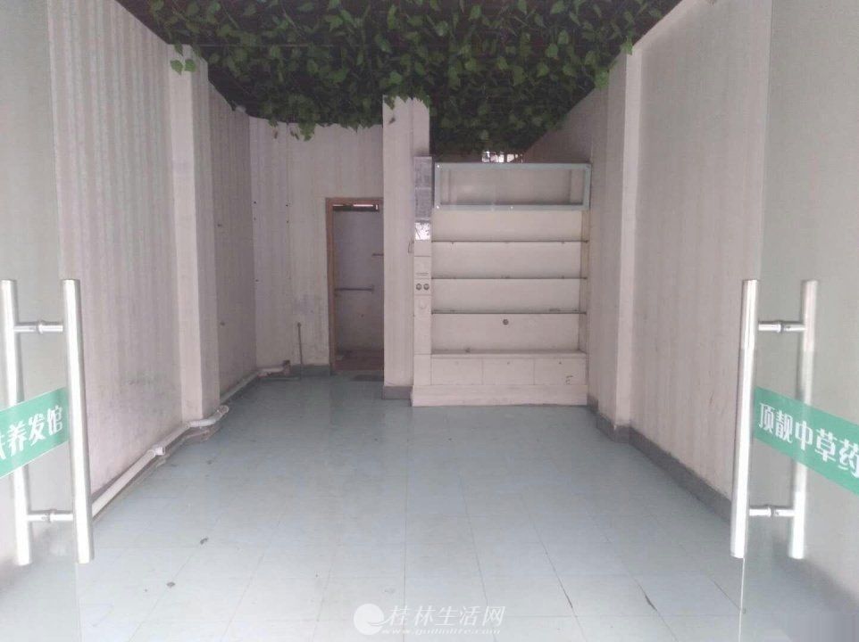   ����һ·����˫������87ƽ102������3600/��