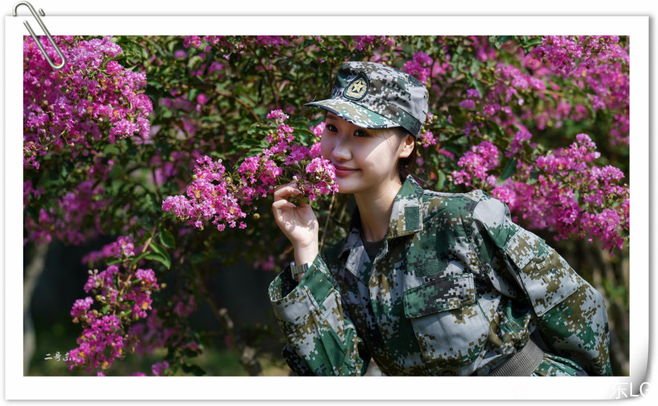 璇儿戎装，飒爽英姿，精神抖擞 (2).jpg