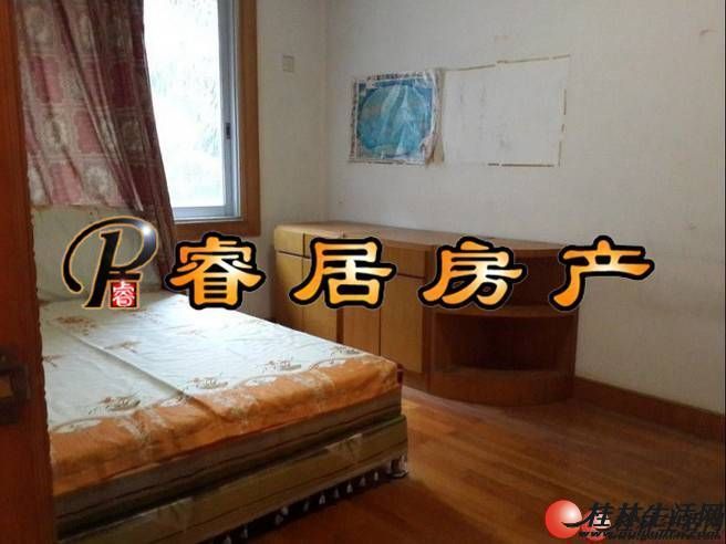 T��ɽ�� ��̩����԰ ���ƽ�4¥ 3��2������װ 65��