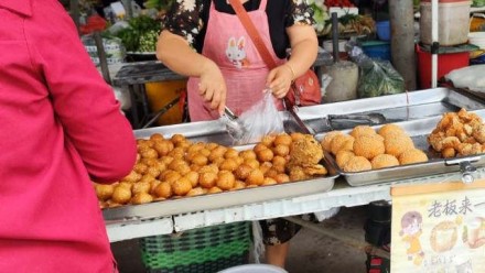 去了趟九屋，赶圩赏荷！