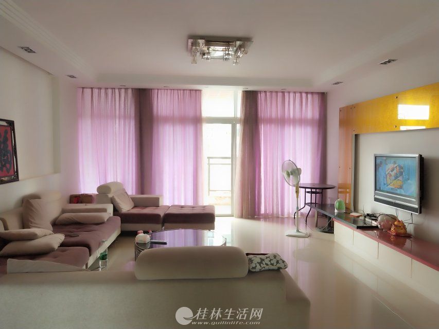 R �콭���� ���� һ�߽����� �Ͻ���԰ 8�ֿ�ͷ�Ĵ��ķ� ��¥��ü۸� ���ݴ���