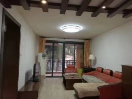 �����ס���޼��վ�װ�޿��������ͼҵ�Ҿ�3¥72��