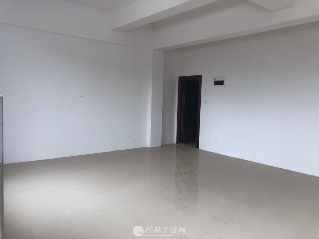 xq�����л�ѧ��3��1��1���ƽ�2¥83ƽ��95����ʿ����
