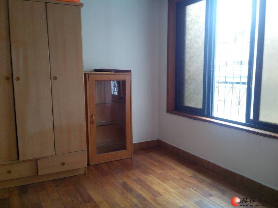 ������������ƺ����·����������С3�� 72�O ֻҪ40��