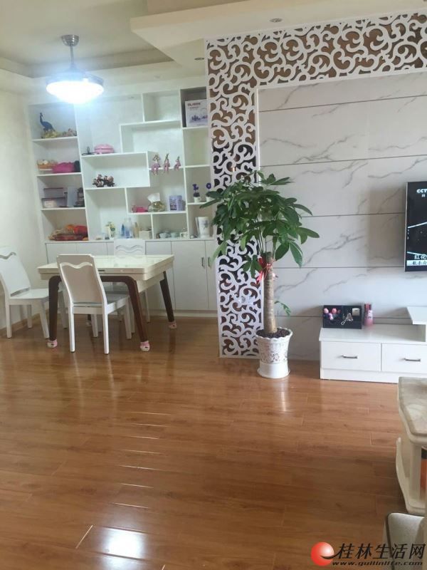 ɽˮ��˳�2��2��2������װ��δסȫ��