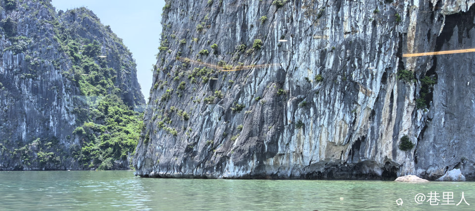 下龙湾.jpg