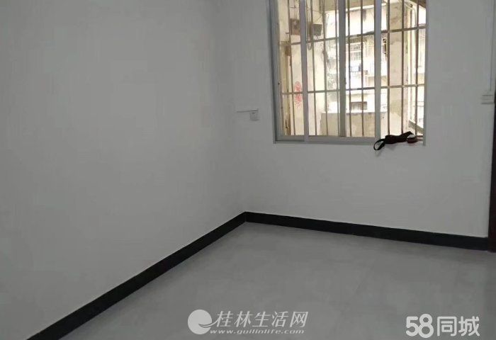 �ź�Сѧ���� ����·1��1��1�� 96�꽨 60�� �仧��ѡ