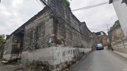 灵川县三街古村的穿越式慢生活