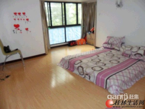 Q������Ҥ ��̩�� 3��2�� ��װ�� �״γ��� �ҵ�Ҿ��� 2800