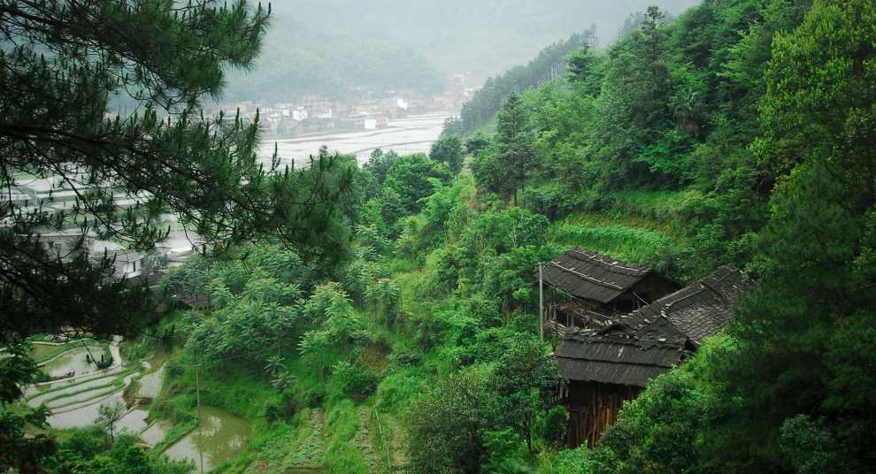 山间穿行有大美