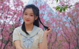 看！是樱花味的JK