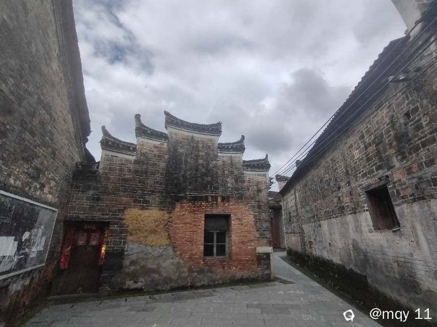 5d083d4e-19ea-4c05-af7d-7e9f2dc8e35a.jpg