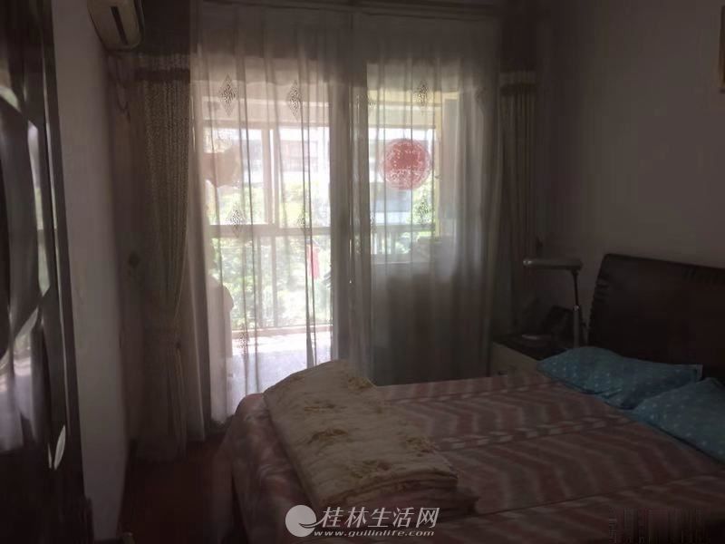 T��ɱ����ֲ��԰�Ա�������������3+1��126ƽ��98��