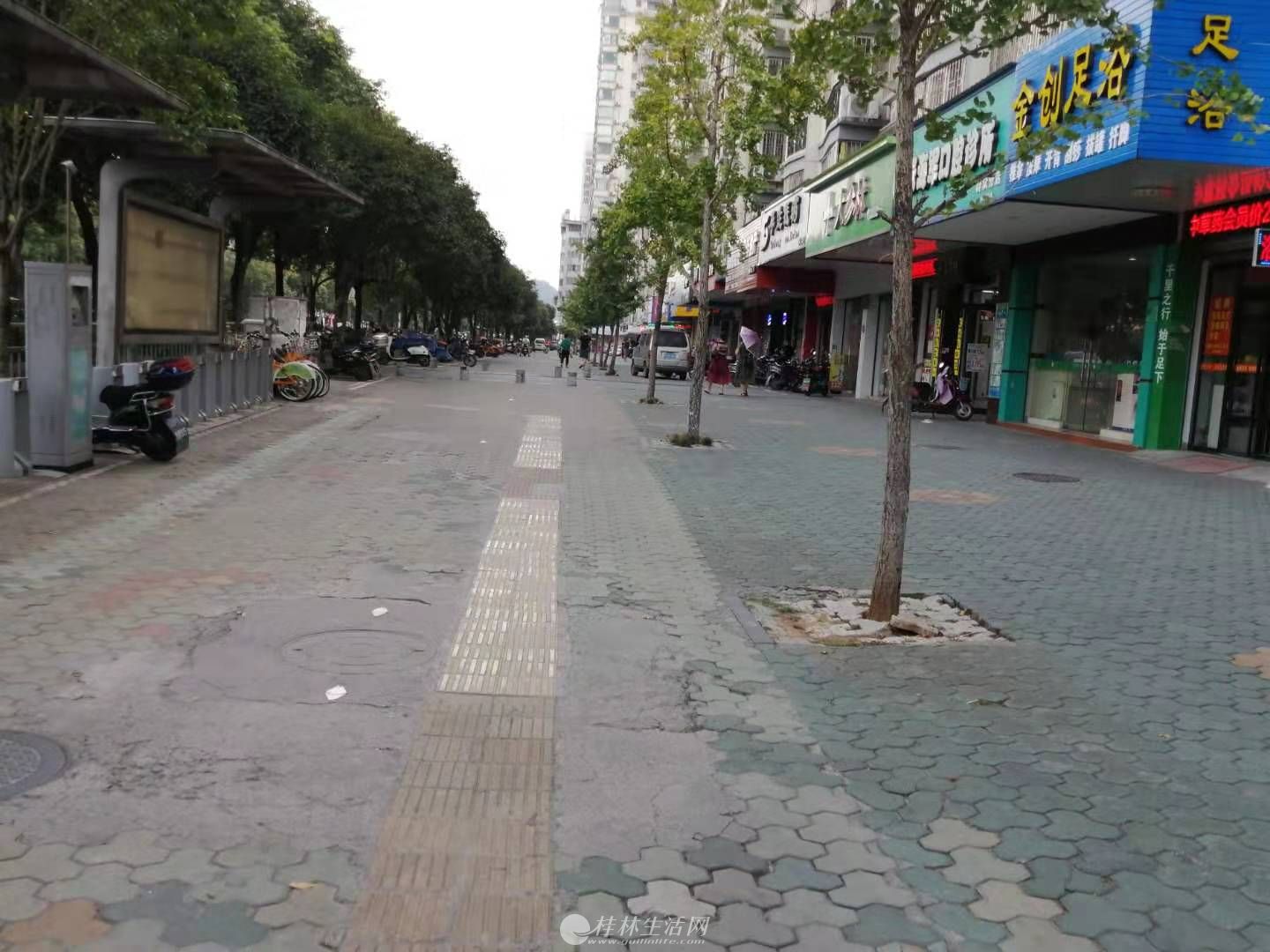 �ֶ��긽��Ⱥ��·���ٽ�����50ƽ��170��