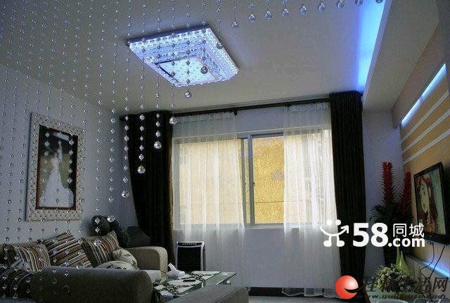  ��˰��װ�鷿���۾���ͥ��3��130ƽ�� ����70��