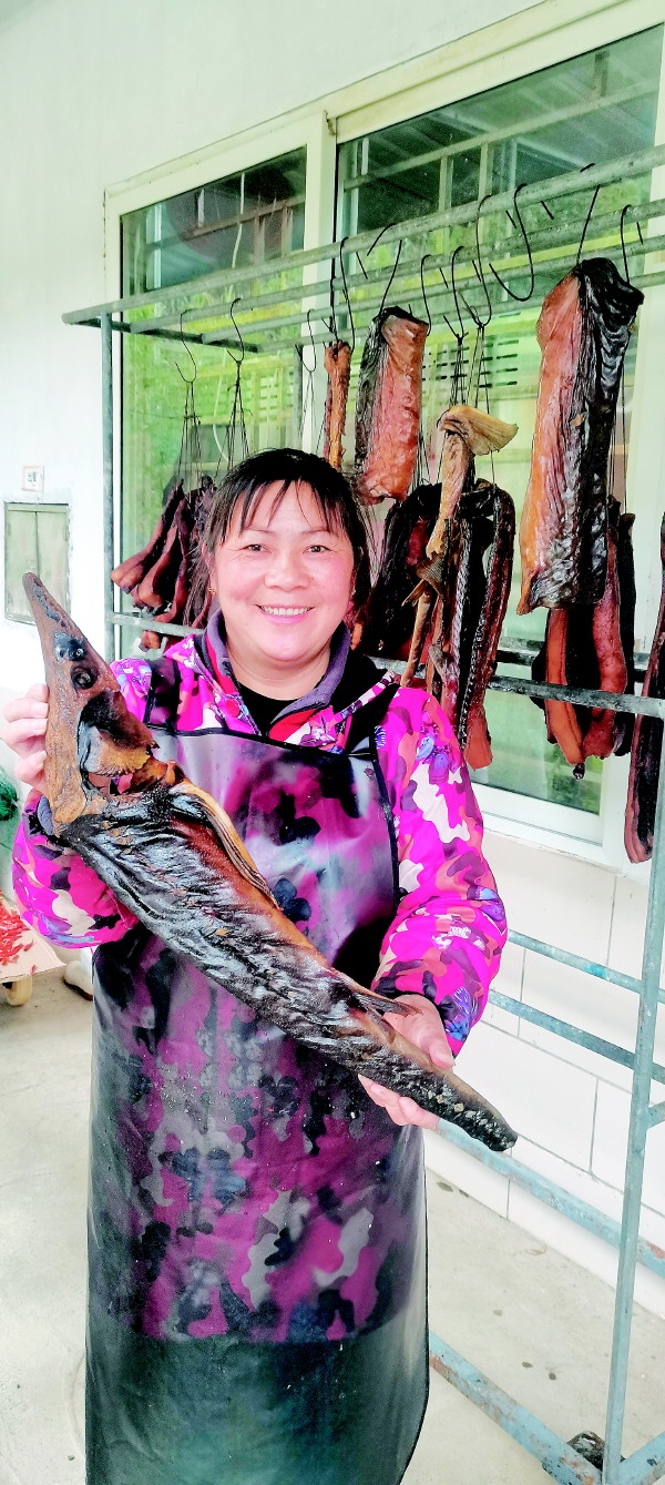 【新春走基層】潮田鄉：冷水魚養殖 “鱘”出致富路