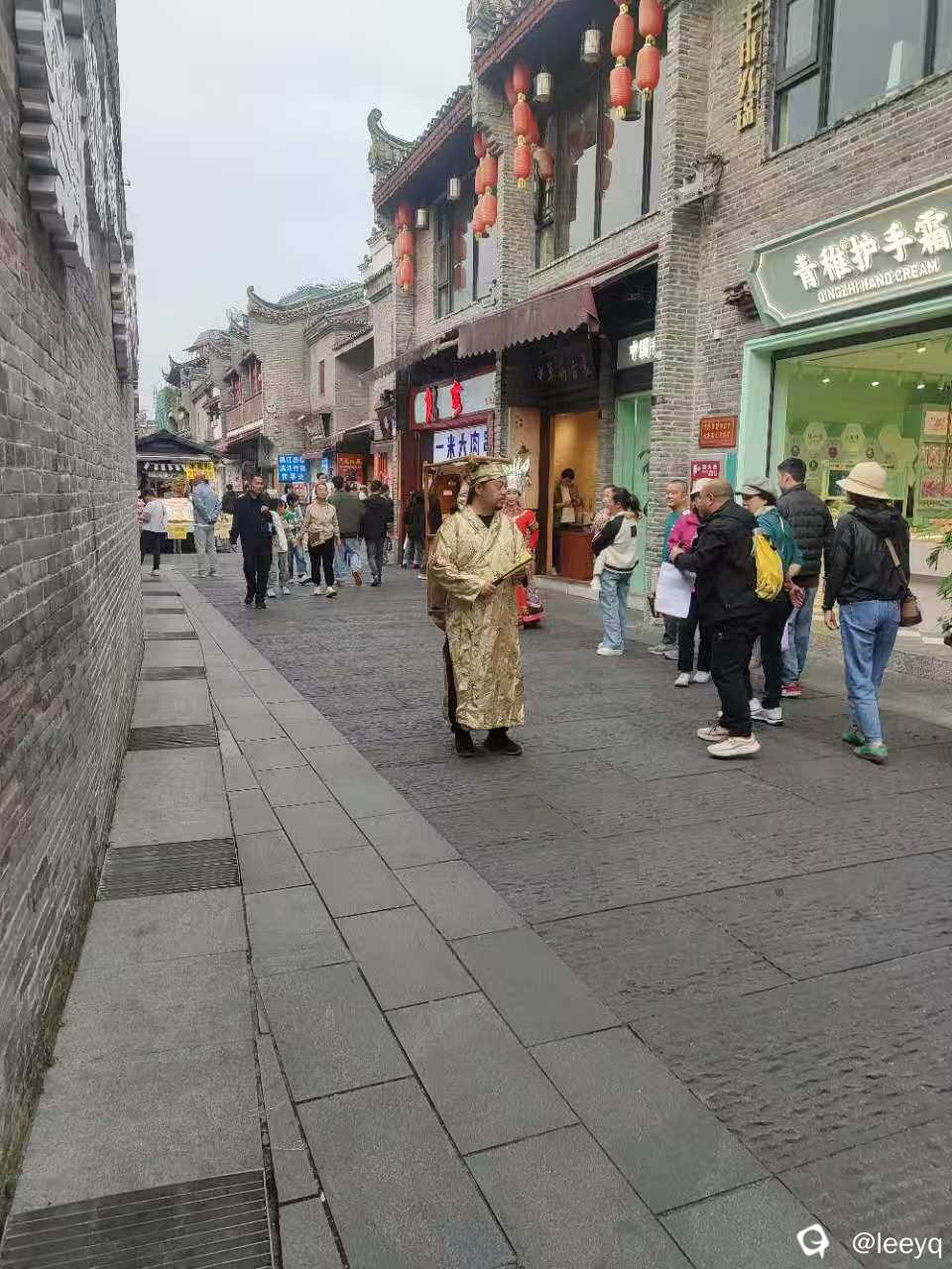 微信图片_20251026190314_501_267.jpg